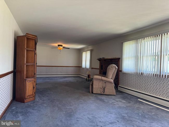 205 Lewis Dr, House other with 3 bedrooms, 2 bathrooms and null parking in LAUREL DE | Image 8