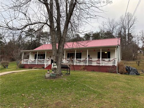 110 & 108 Mallory Lane, South Charleston, WV, 25309 | Card Image