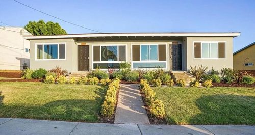 4725 Iroquois Ave, San Diego, CA, 92117 | Card Image