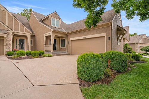7865 157th Ter, Overland Park, KS, 66223-3368 | Card Image