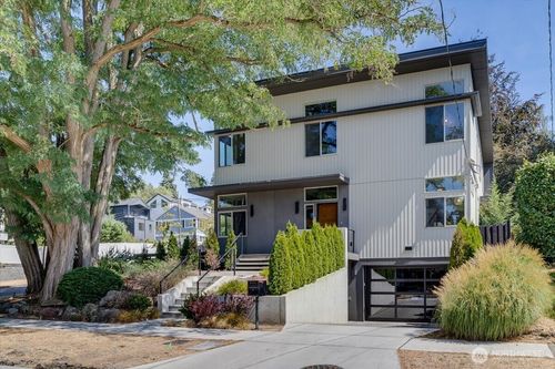 3454 33rd Avenue W, Seattle, WA, 98199 | Card Image