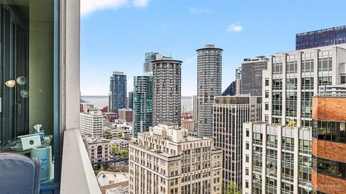 apt-2301-737 Olive Way, Seattle, WA, 98101-3749 | Card Image