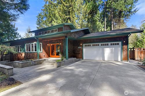 5690 Ne Wild Cherry Lane, Bainbridge Island, WA, 98110 | Card Image