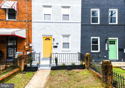 5813 Dix Street Ne, WASHINGTON, DC, 20019 | Card Image