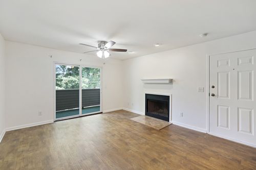 130 General Jackson Ln, Hermitage, TN, 37076-1338 | Card Image