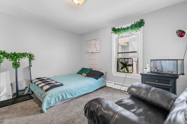 69 West St, Home with 5 bedrooms, 3 bathrooms and 2 parking in New London CT | Image 16