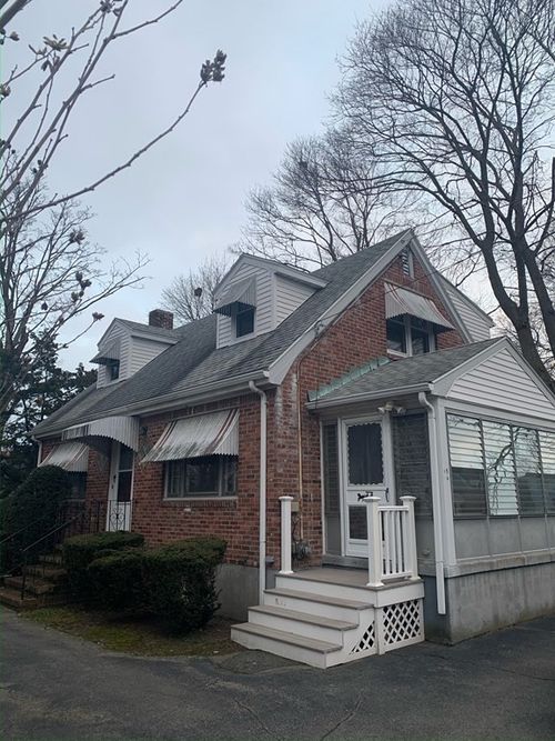 r-86-R Phipps St, Quincy, MA, 02169-6609 | Card Image