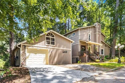 487 Magnolia Dr, Pine Lake, GA, 30072-2802 | Card Image