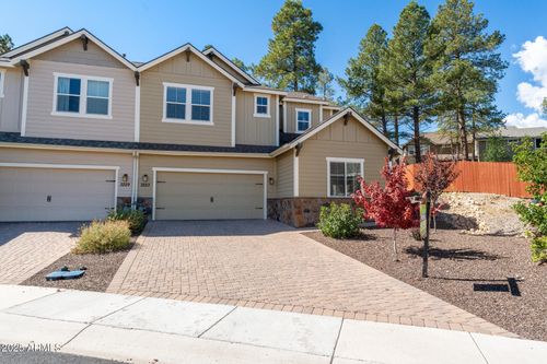 3223 S Beringer Ln, Flagstaff, AZ, 86005-6405 | Card Image