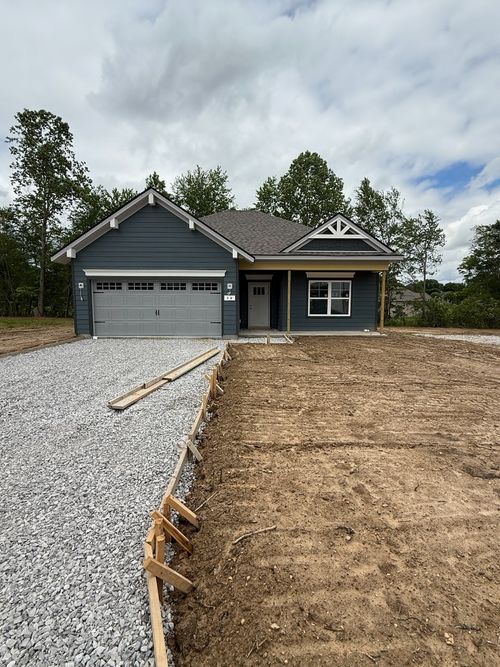 54 Country Ln, Manchester, TN, 37355-3006 | Card Image