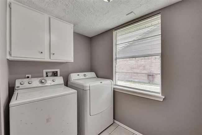 20110 Misty Pines Dr, House other with 3 bedrooms, 2 bathrooms and 2 parking in Humble TX | Image 20