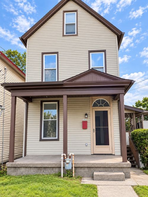 1424 Summit St, Wilkinsburg, PA, 15221-2632 | Card Image