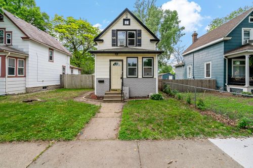 996 Charles Ave, Saint Paul, MN, 55104-2616 | Card Image