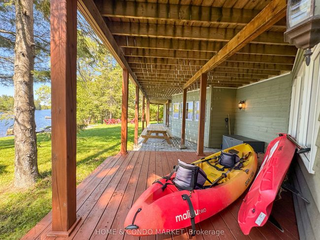 14 Charles Ave, House other with 5 bedrooms, 3 bathrooms and 6 parking in McKellar ON | Image 38
