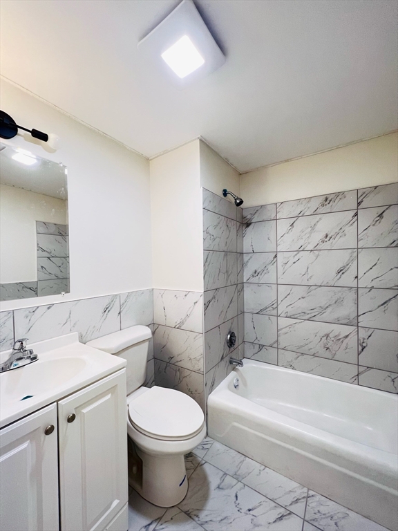 Residential Lease in Boston 4