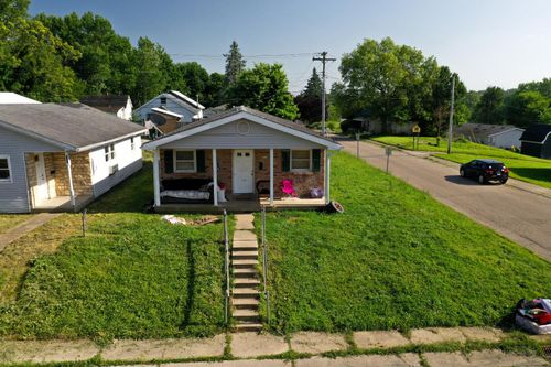 821 W 6th Street, Connersville, IN, 47331 | Card Image
