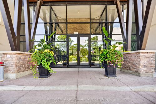 214-128 Garden Dr, Oakville, ON, L6K0H7 | Card Image