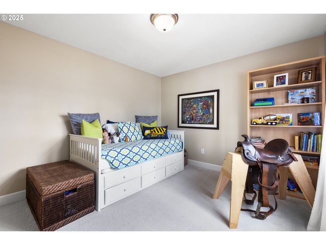 2115 Fircrest Dr, House other with 4 bedrooms, 3 bathrooms and 2 parking in West Linn OR | Image 24