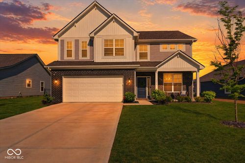 1573 N Clearwater Dr, Greenfield, IN, 46140-4032 | Card Image