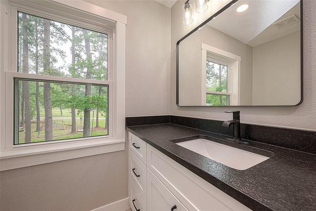 284 Hackberry St, House other with 5 bedrooms, 4 bathrooms and null parking in Trinity TX | Image 36