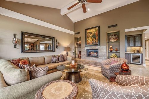 133 Juan Cir, Palm Desert, CA, 92260-2132 | Card Image