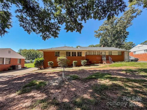 3109 Marlborough Rd, Charlotte, NC, 28208-3830 | Card Image