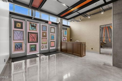 102-751 N Fairfax Avenue, Los Angeles, CA, 90046 | Card Image