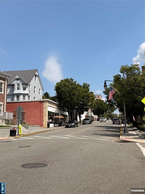228 Main St, Ridgefield Park, NJ, 07660-1671 | Card Image