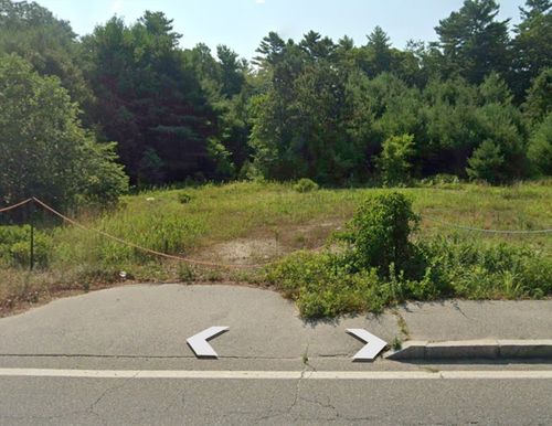 304 Wareham Rd, Marion, MA, 02738-1133 | Card Image