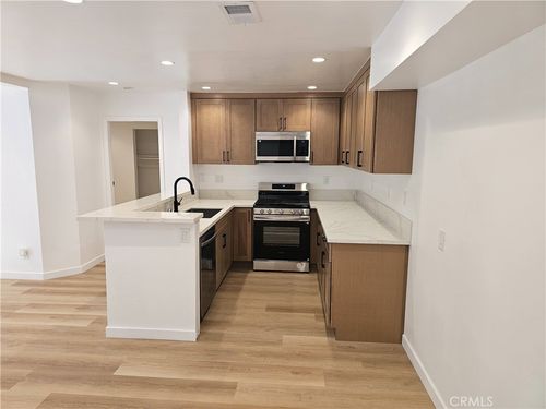 807-18804 Mandan St, Canyon Country, CA, 91351 | Card Image