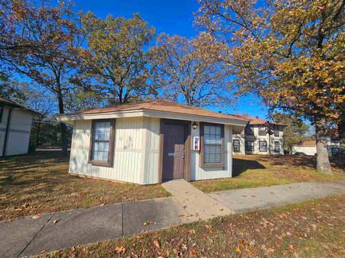 mu-8815 Woodbine Dr, Sherwood, AR, 72120 | Card Image