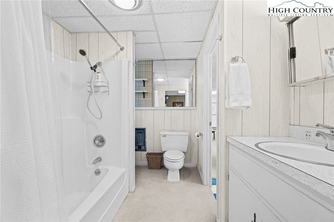 Lower level full bath. | Image 25