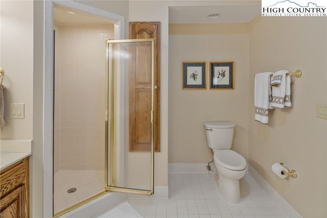 UNIT-1 - 491 Waterside Dr, Condo with 2 bedrooms, 2 bathrooms and null parking in Blowing Rock NC | Image 21