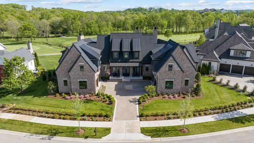 7212 Shagbark Ln, College Grove, TN, 37046-8800 | Card Image