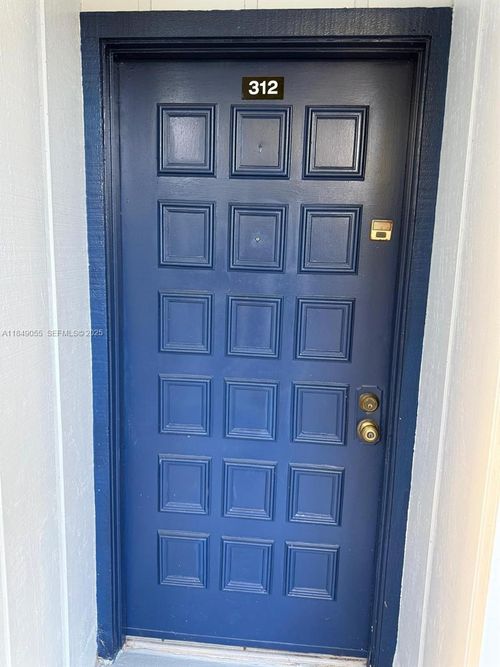 apt-312-10825 Sw 112th Ave, Miami, FL, 33176-3274 | Card Image