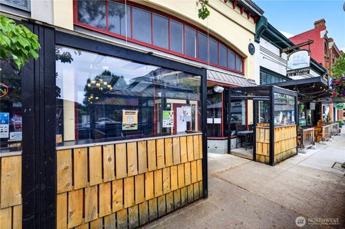 414 Commercial Ave, Anacortes, WA, 98221-1519 | Card Image