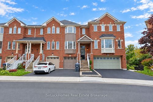 22-250 Richvale Dr S, Brampton, ON, L6Z4W2 | Card Image