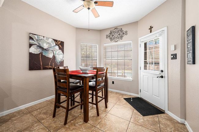 Outdoor access from the breakfast room. | Image 11