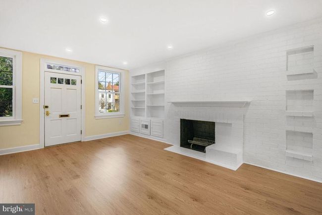 826 S Royal St, Townhouse with 3 bedrooms, 2 bathrooms and null parking in ALEXANDRIA VA | Image 5