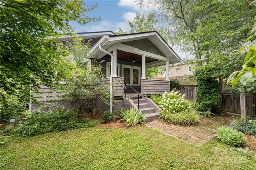 43 Montana Ave, Asheville, NC, 28806-4144 | Card Image