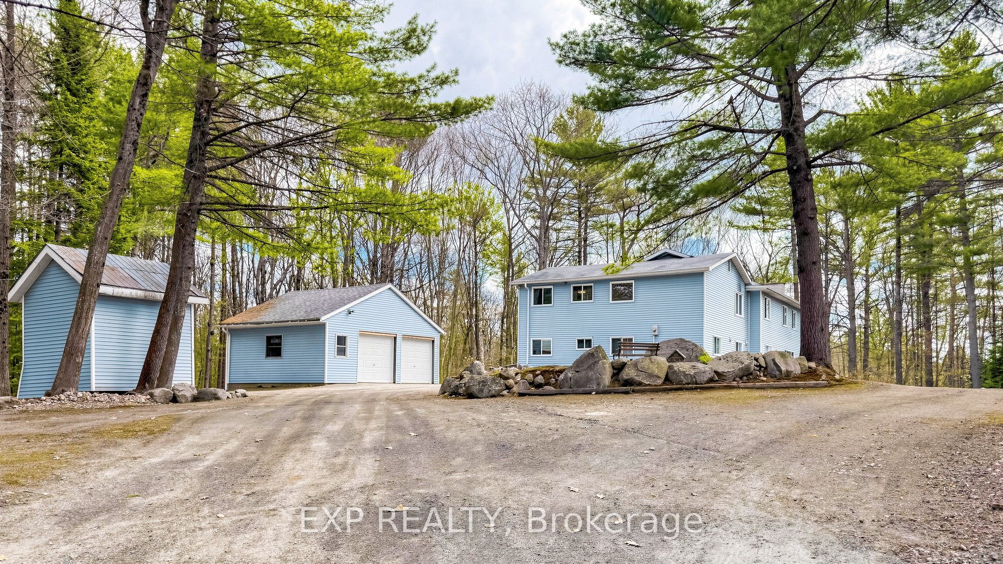 Residential in Lake of Bays 3