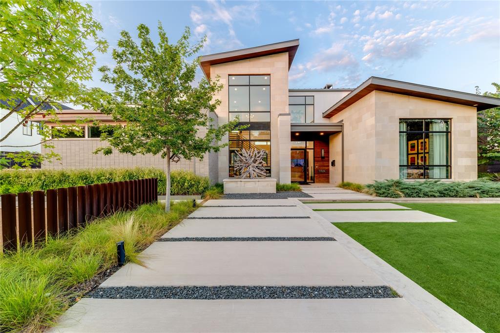 Royalshire Dr, Dallas, TX 75230