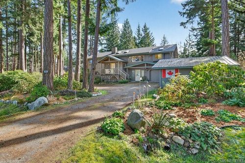 1931 Thurber Rd, Comox, BC, V9M3Z5 | Card Image
