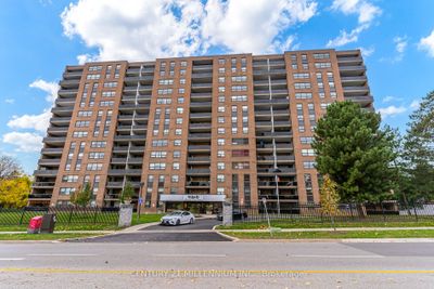 1210 - 4 Lisa St, Condo with 2 bedrooms, 1 bathrooms and 1 parking in Brampton ON | Image 1