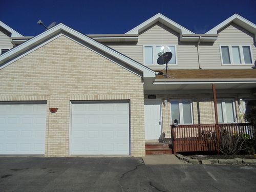 8654-8654 85th Ct, Hickory Hills, IL, 60457-1012 | Card Image