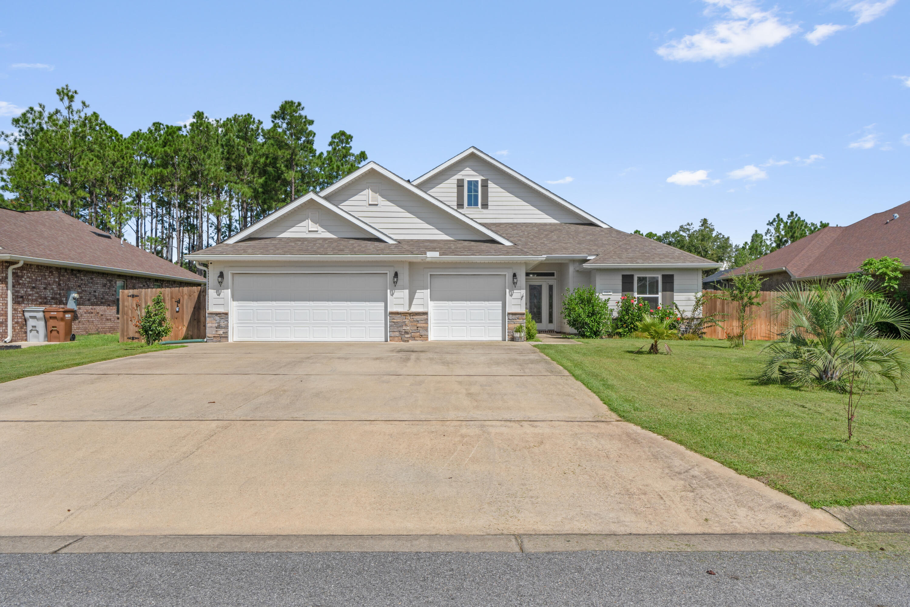 Majestic Cypress Dr, Milton, FL 32583