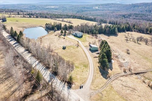 3614 Creek Rd, Albany, VT, 05820 | Card Image