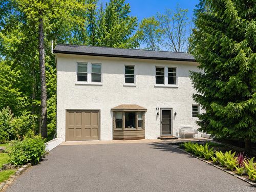 56 Clubhouse Rd, Tuxedo Park, NY, 10987-4031 | Card Image