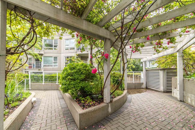 G02 - 1823 W 7 Th Avenue, Condo with 1 bedrooms, 1 bathrooms and 1 parking in Vancouver BC | Image 23