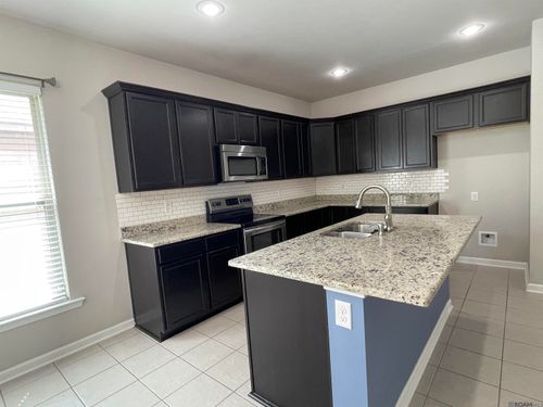 42568 Baystone Ave, Prairieville, LA, 70769-6490 | Card Image